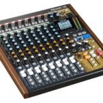 Mix-minus explained: how to give remote guests a clean feed in radio, podcast and remotes