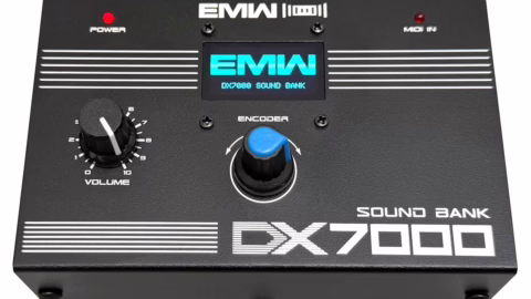 EMW DX7000 : lecteur de sons FM hardware de bureau, vue principale