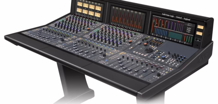 Console analogique SSL Oracle vue de trois quarts