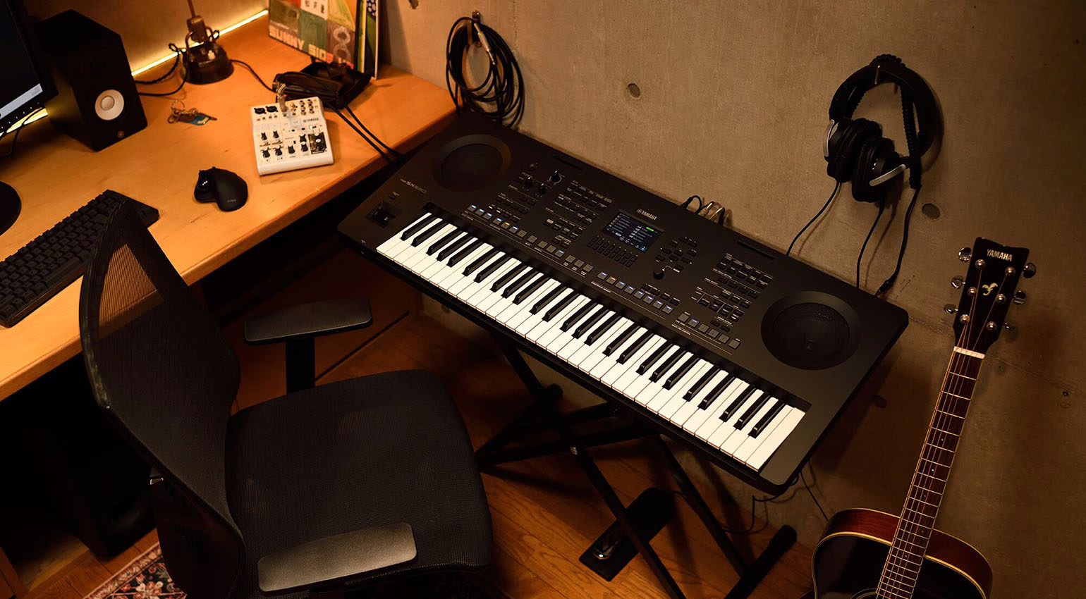 Le Yamaha PSR-SX620 en situation de jeu