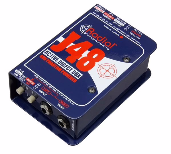 Une boîte de direct active Radial J48