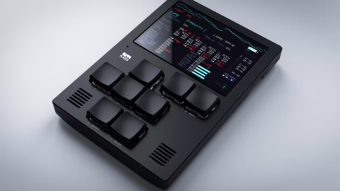 Le Dirtywave M8, tracker portable dont le moteur complet arrive sur iPhone et iPad