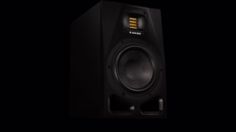 Un moniteur de studio, maillon clé de l'écoute pour un mixage en Dolby Atmos