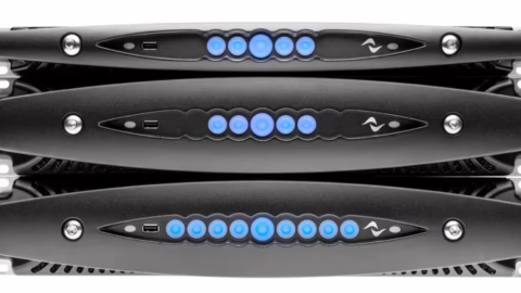 Un amplificateur de tournée Powersoft X series avec DSP intégré