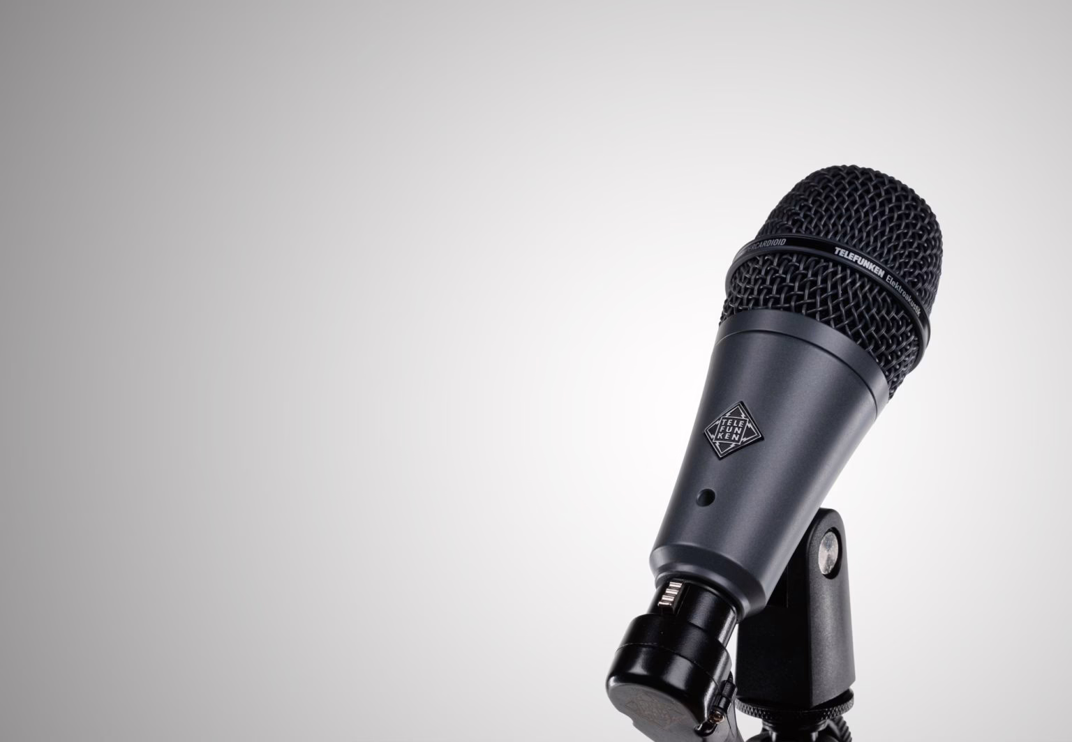 Le TELEFUNKEN M81-SH low profile en situation de prise de son