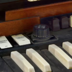 La synthèse additive expliquée : partiels, harmoniques et construire un son en l’additionnant