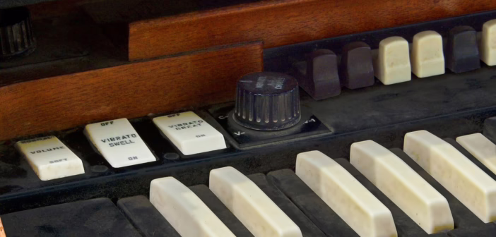 Les tirettes harmoniques d’un orgue Hammond, illustration concrète de la synthèse additive