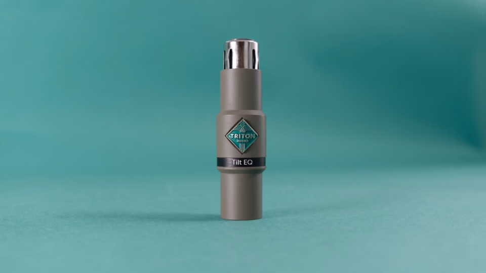 TritonAudio Tilt EQ, booster de micro en ligne avec correcteur tilt