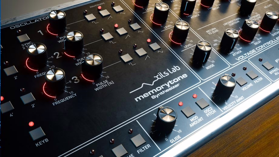 The three-oscillator section of MemoryTone: frequency, pulse width and waveforms
