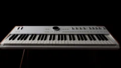 Le clavier de scène Arturia AstroLab vu de face