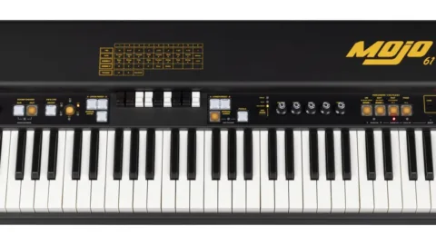 Crumar Mojo 61 MK2, orgue à tirettes compact vu de dessus