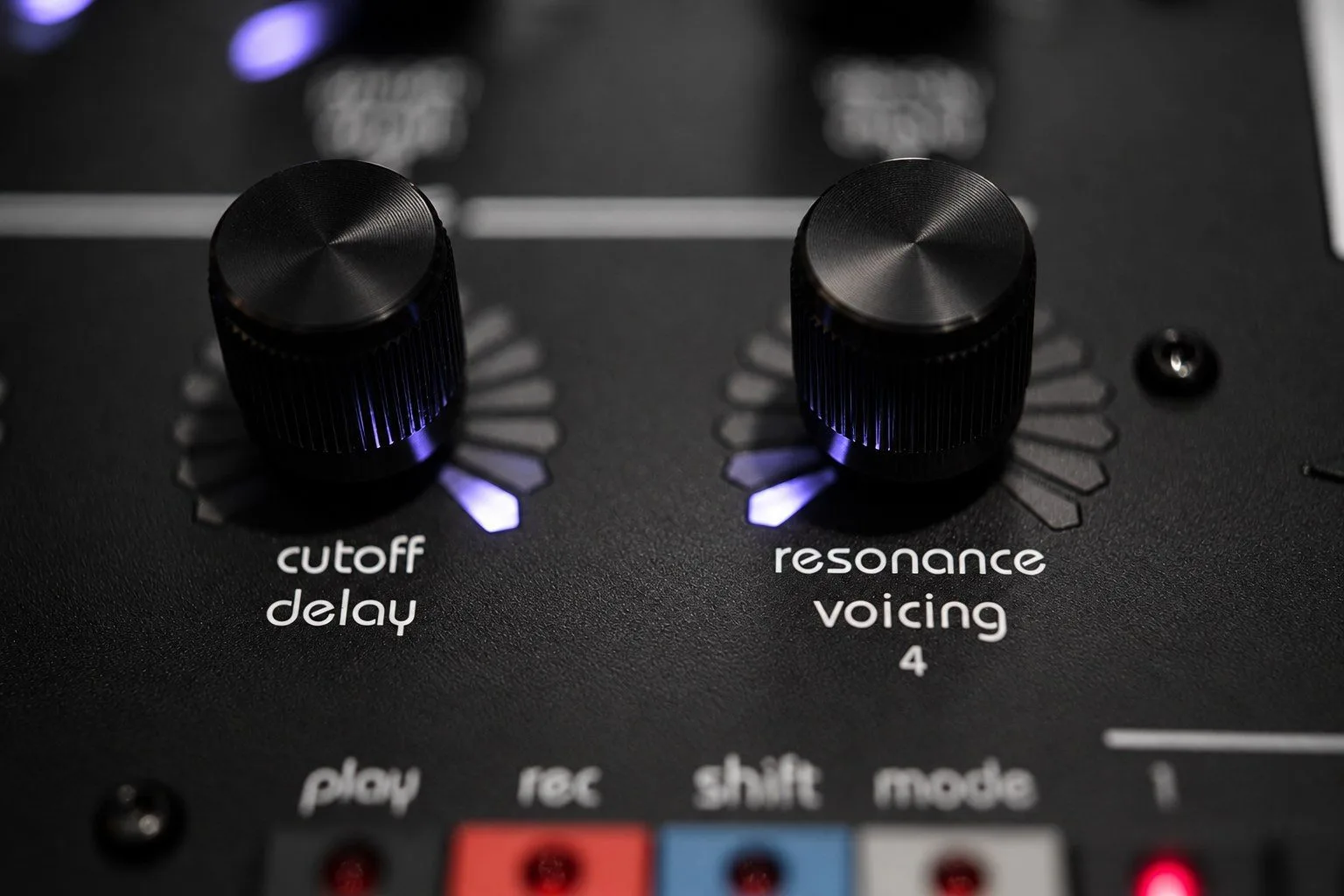 Le filtre analogique multimode par voix de la FLEXFM