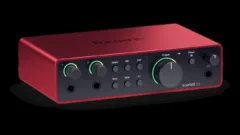 Interface audio Focusrite Scarlett 2i2 de 4e generation vue de dessus
