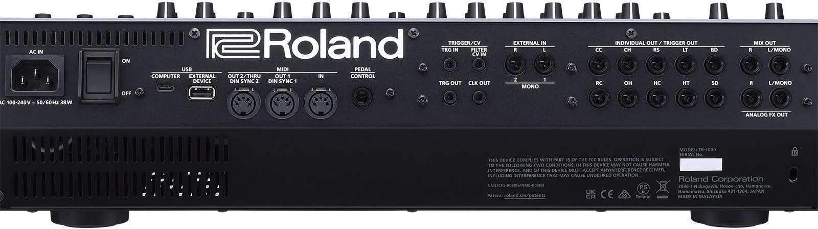 Rear panel of the Roland TR-1000 with its four analog outputs