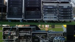 Rack d amplificateurs de puissance en concert, face avant et connectique arriere
