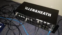 Un stagebox Allen & Heath : chaque entree XLR correspond a une ligne a verifier au line check