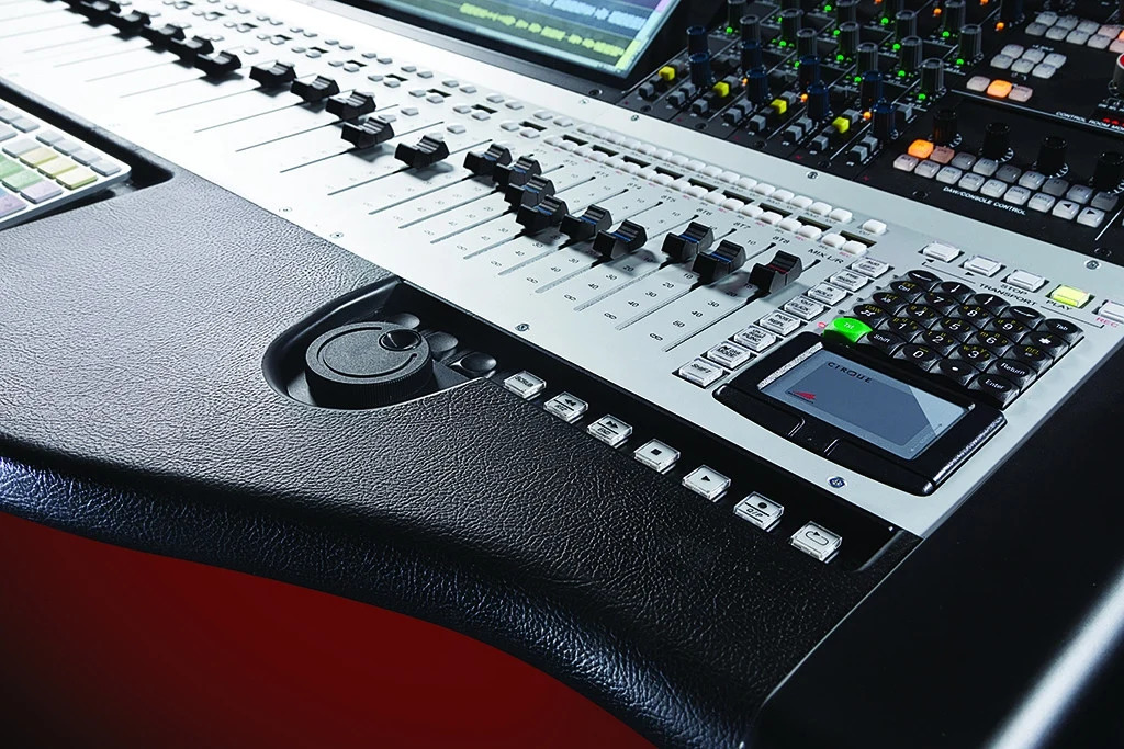 AMS Neve Genesys Black — Tranche
