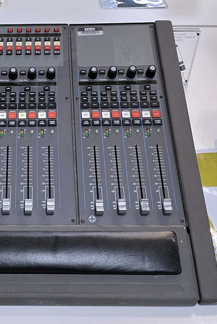 AMS Neve AMS Neve Logic 3 — Tranche