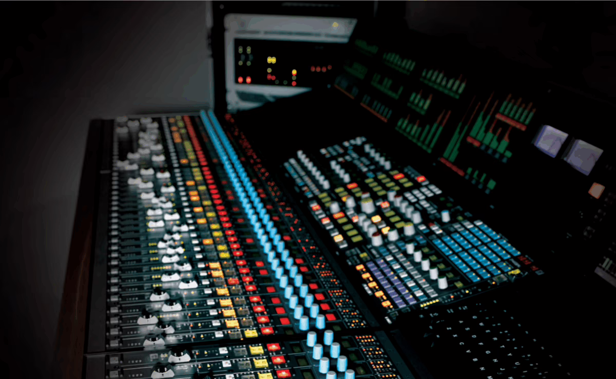Calrec Omega