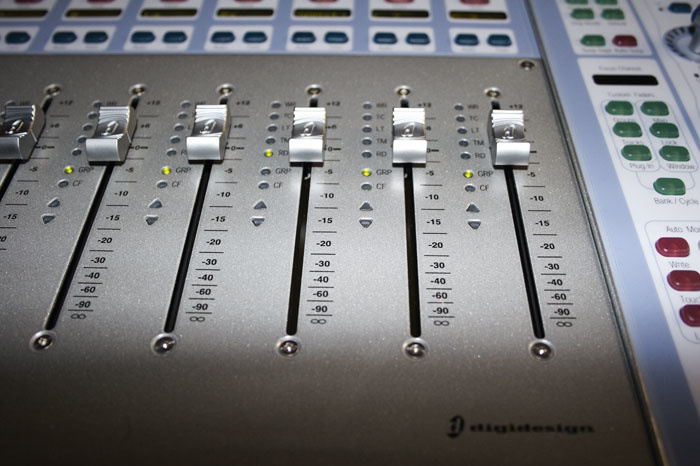 Digidesign D-Command / ICON — Tranche