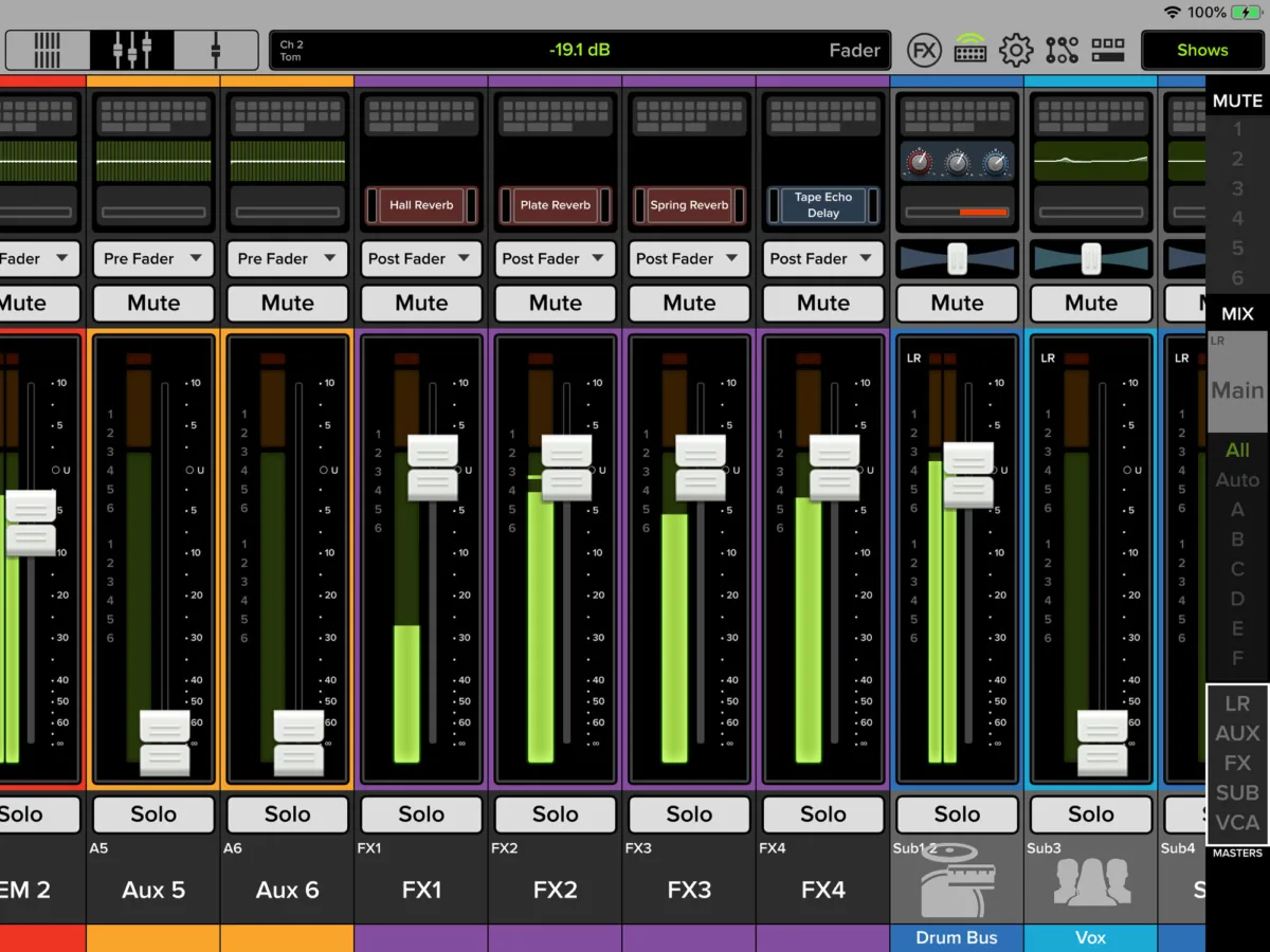 DL16S, écran de mixage = app Master Fader, vue Masters avec les bus Aux et FX (capture Mackie générique de la gamme DL)