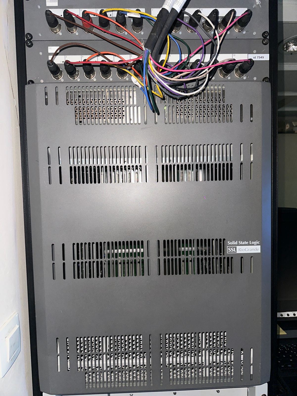 Solid State Logic Axiom — Rear I/O