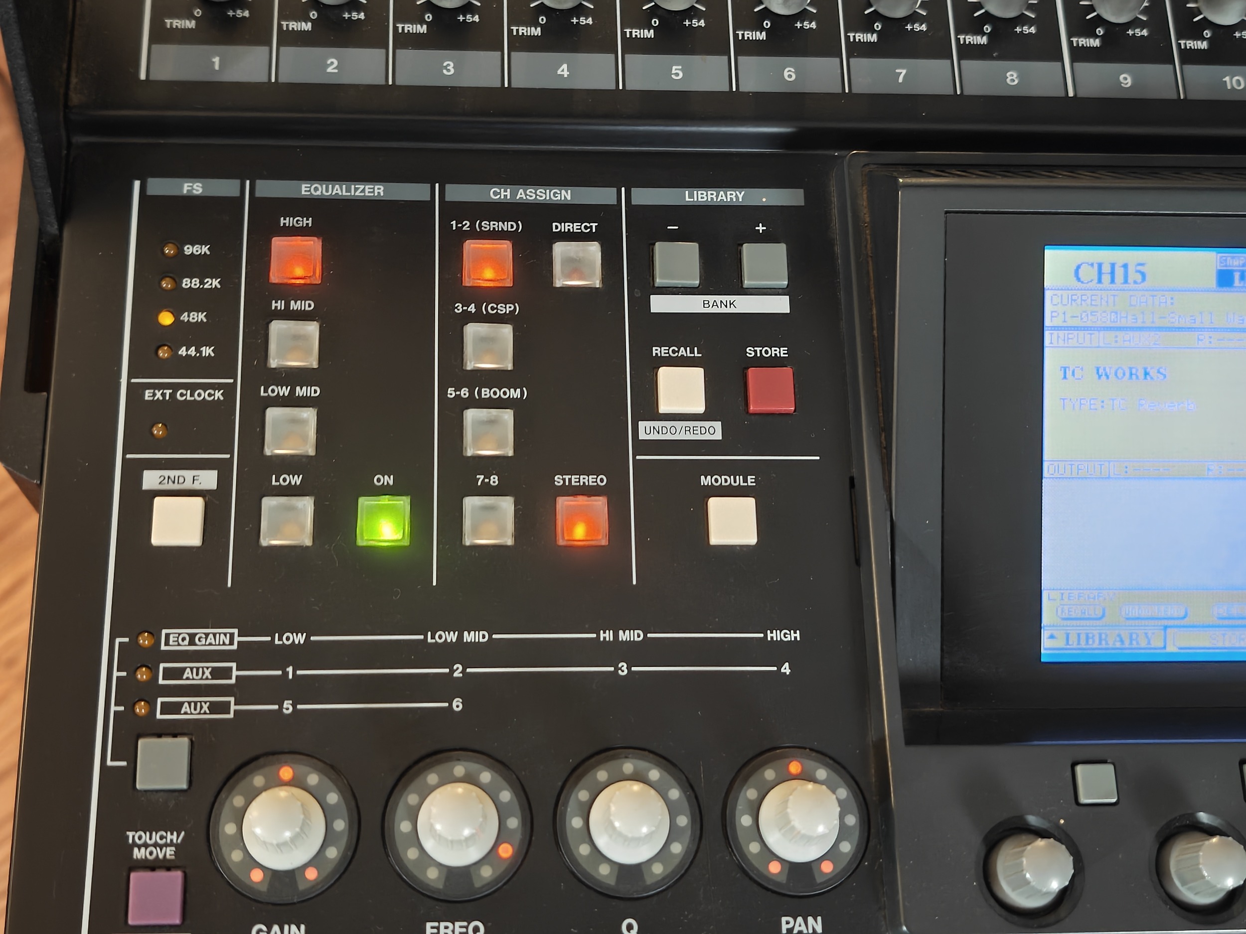 Tascam DM-24 — Tranche