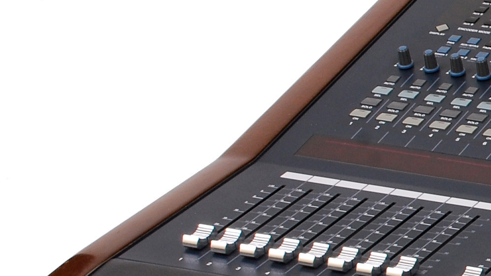 Yamaha DM2000 — Tranche